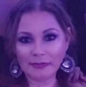 Meet your Posher, Orquidea